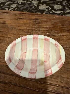 Mackenzie-child’s Bathing hut design  Striped Pink and White Vintage soap dish